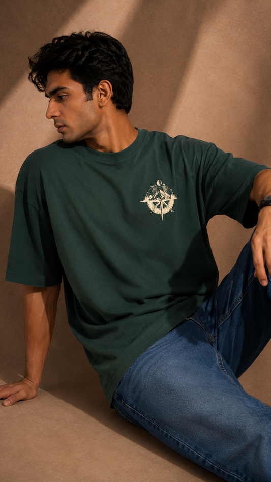 COMPASS GRAPHIC OVERSIZE T SHIRT