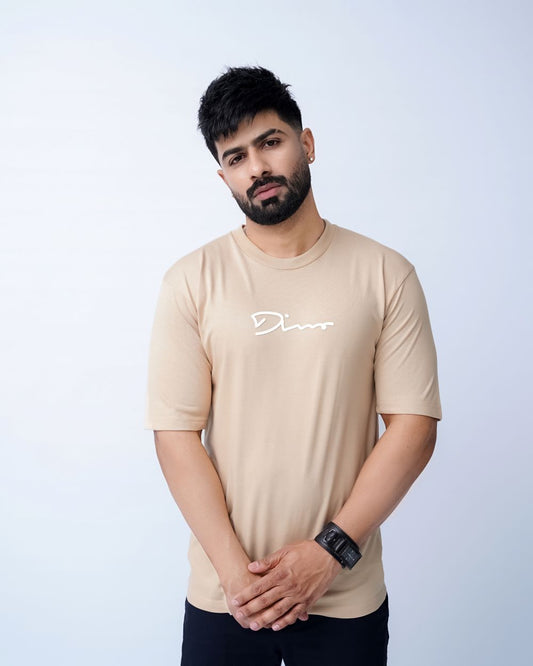 Drop-shoulder Skin front logo t shirt